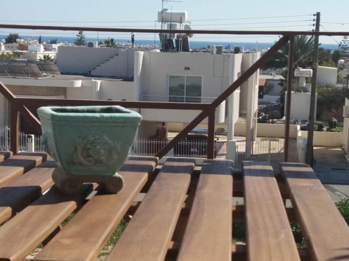 Two Bedroom Duplex :Mountain And Sea View ลาร์นาคา ภายนอก รูปภาพ