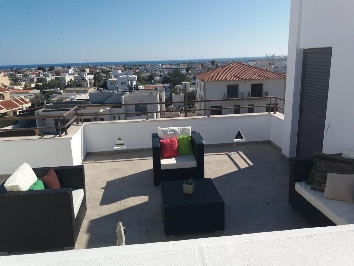 Two Bedroom Duplex :Mountain And Sea View ลาร์นาคา ภายนอก รูปภาพ