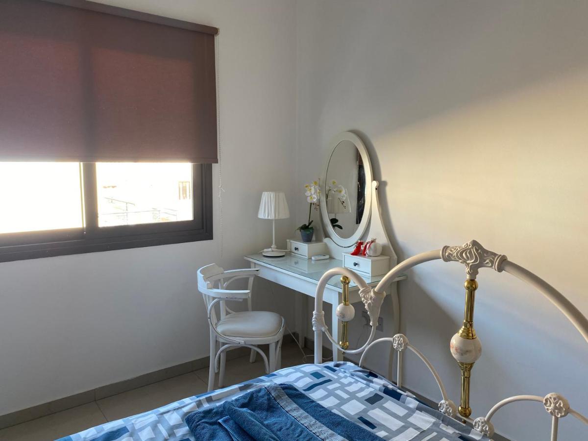 Two Bedroom Duplex :Mountain And Sea View ลาร์นาคา ภายนอก รูปภาพ
